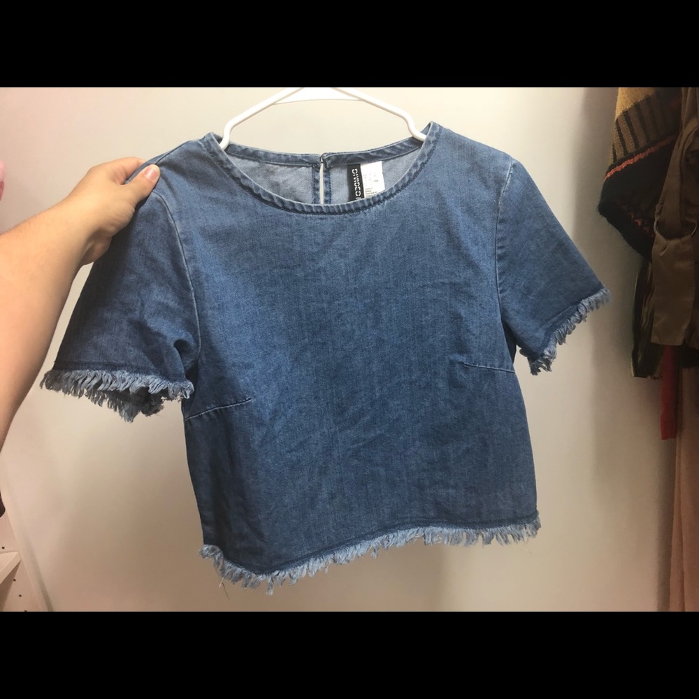 Jean material crop top
